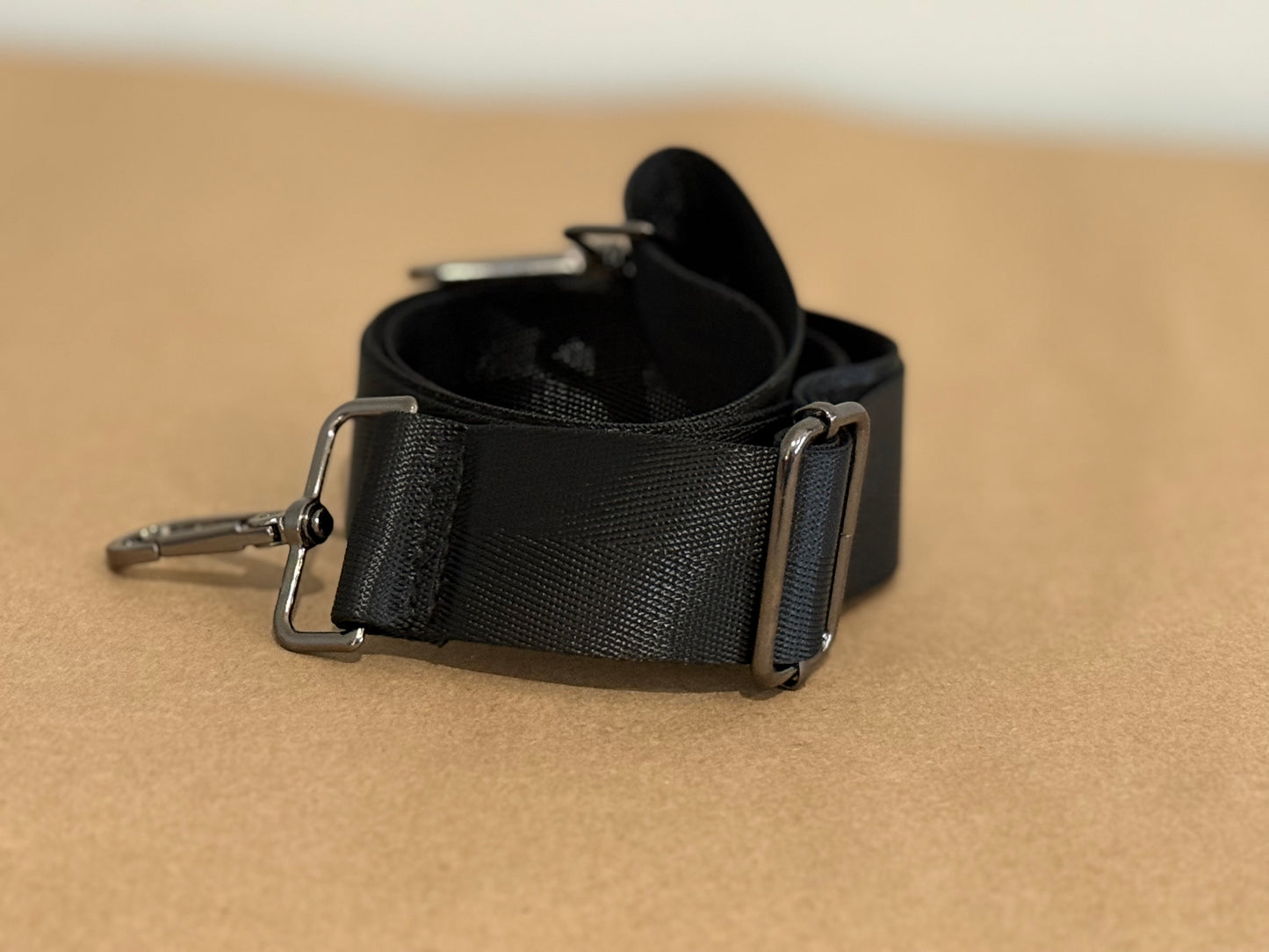 GT1 | Wide Transparent Concert Poster Tube